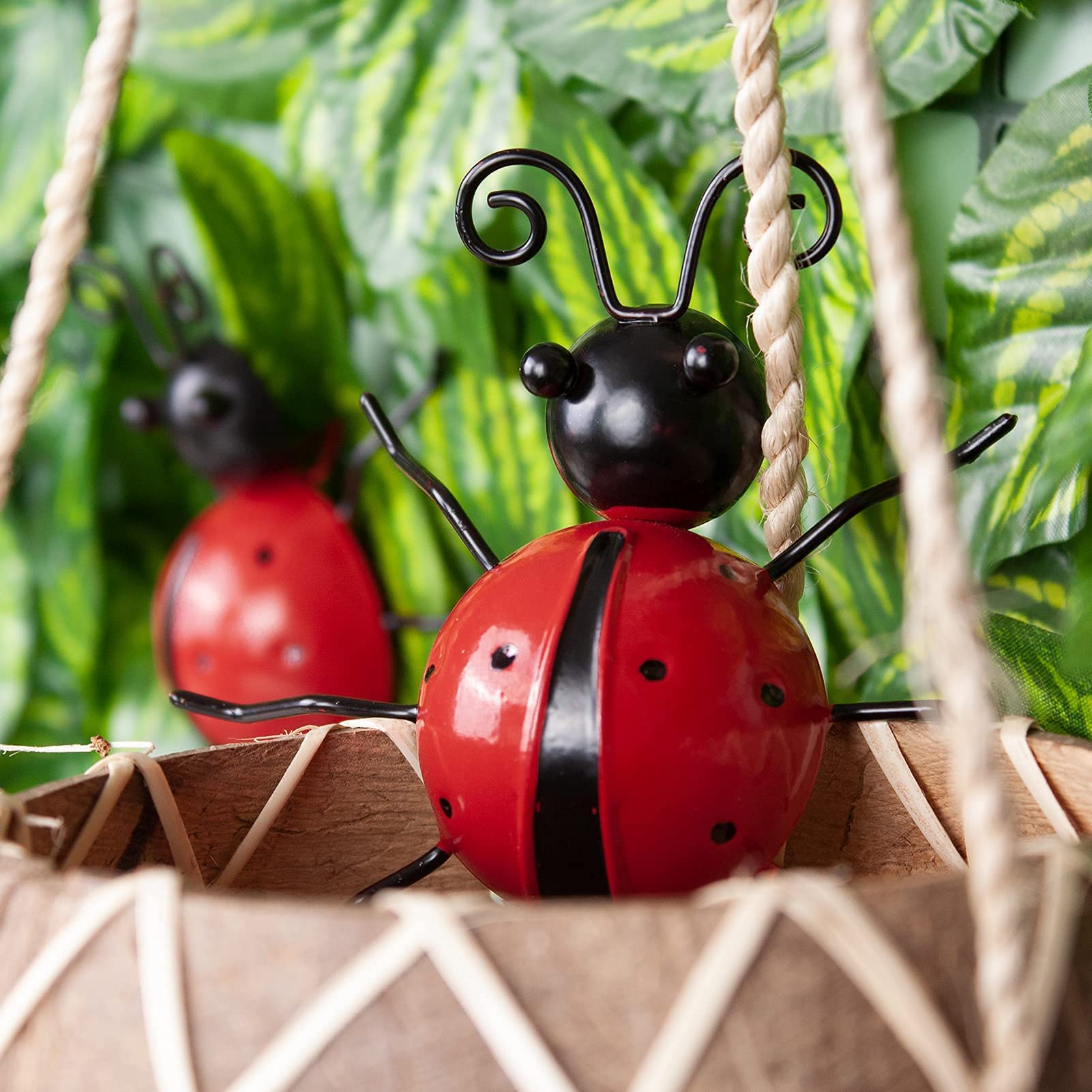 Amazon.co.jp: SAEYZ 4個セット 10cm メタルてんとう虫 壁アート装飾